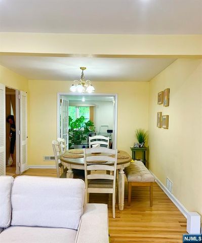 17-10 Radburn Road, Fair Lawn, NJ 07410
