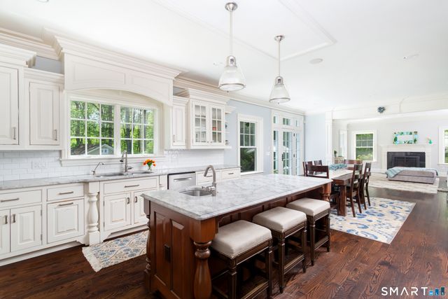 32 Lobdell Lane, Easton, CT 06612