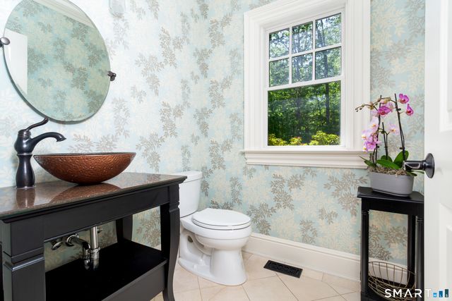 32 Lobdell Lane, Easton, CT 06612