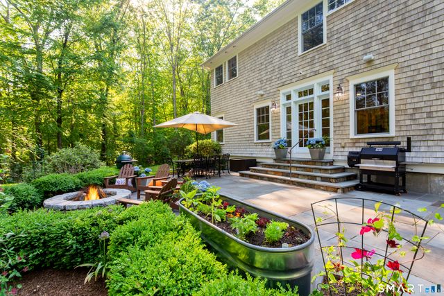 32 Lobdell Lane, Easton, CT 06612