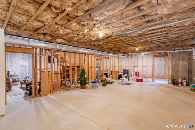 32 Lobdell Lane, Easton, CT 06612