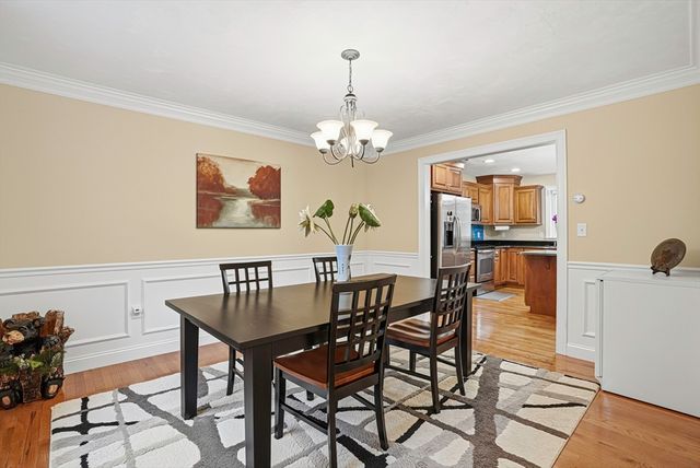 378 Moon Hill Rd, Northbridge, MA 01534