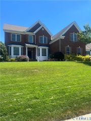 16814 Jennway Pl, Moseley, VA 23120
