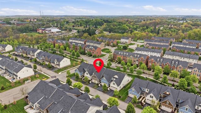 2014 Connecticut Ln, Franklin Park, PA 15143
