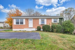 570 Scuffling Hill RD, Rocky Mount, VA 24151