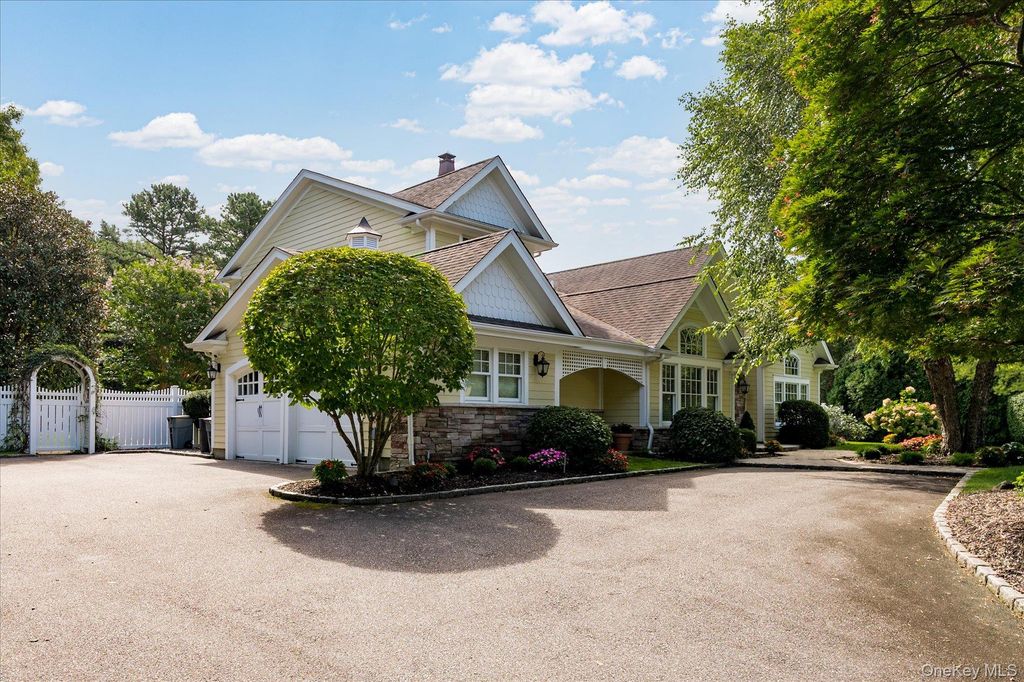 6 Maize Court, Melville, NY 11747 — photo 4