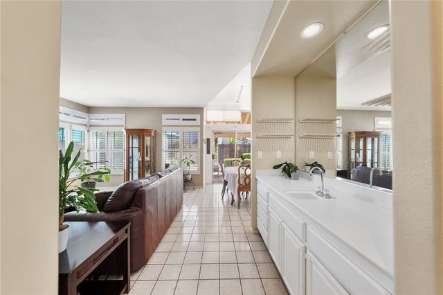 42154 Thoroughbred Lane, Murrieta, CA 92562