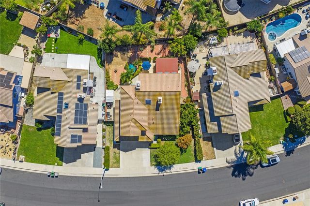 42154 Thoroughbred Lane, Murrieta, CA 92562