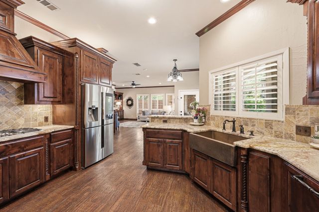 7805 Vineyard Court, North Richland Hills, TX 76182