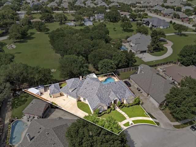 7805 Vineyard Court, North Richland Hills, TX 76182