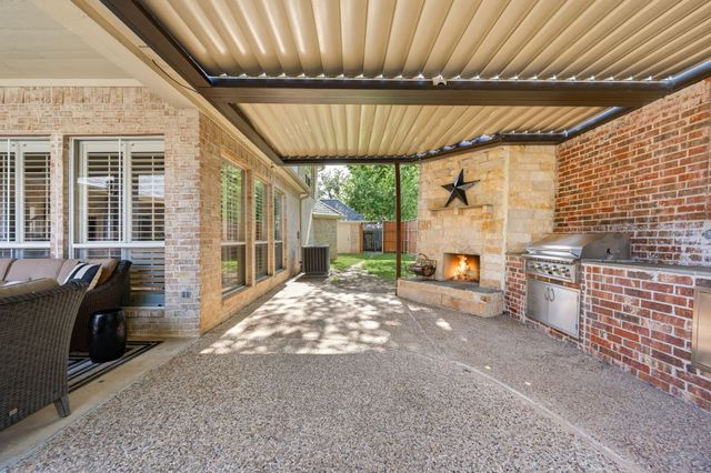 7805 Vineyard Court, North Richland Hills, TX 76182
