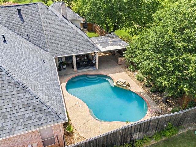 7805 Vineyard Court, North Richland Hills, TX 76182