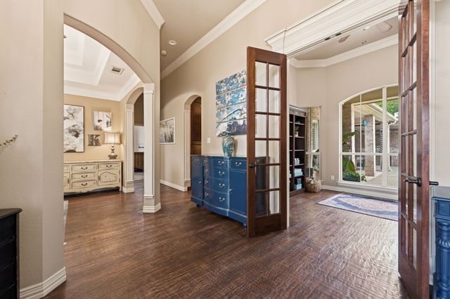 7805 Vineyard Court, North Richland Hills, TX 76182