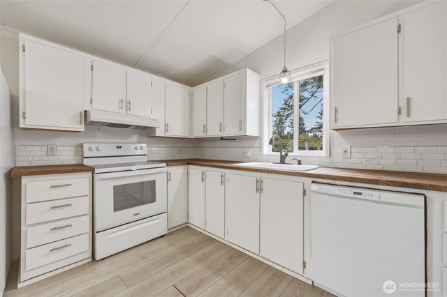 403 Front Street SE, Bucoda, WA 98530
