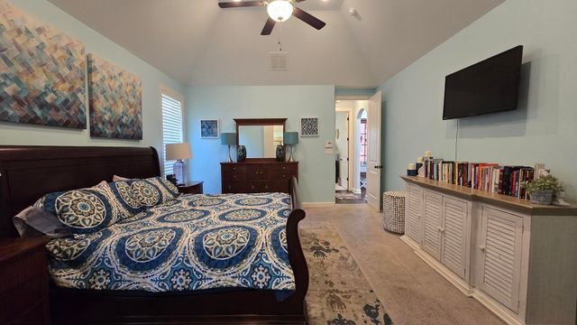 1306 GRANT PARK DR, Collierville, TN 38017