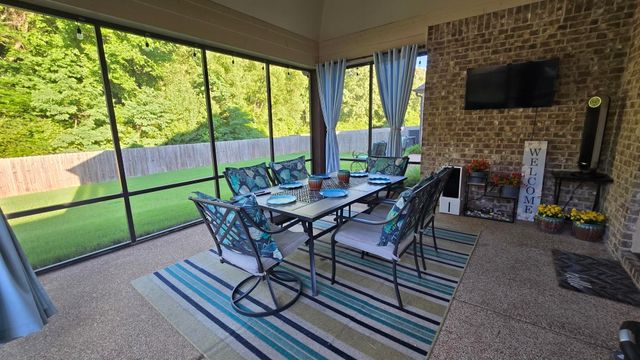 1306 GRANT PARK DR, Collierville, TN 38017