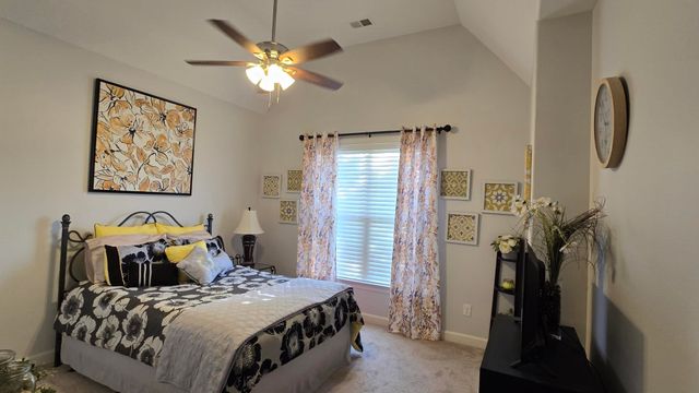 1306 GRANT PARK DR, Collierville, TN 38017