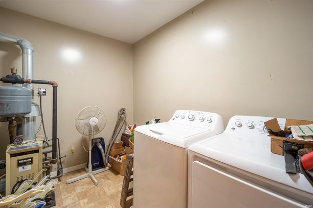 5808 S Delmar Road, Marion, IN 46953