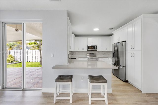 7972 NW 198th St, Hialeah, FL 33015