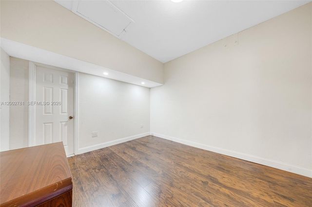 7972 NW 198th St, Hialeah, FL 33015