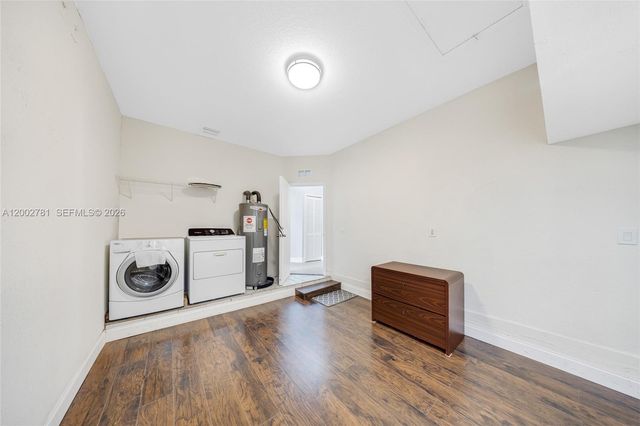 7972 NW 198th St, Hialeah, FL 33015