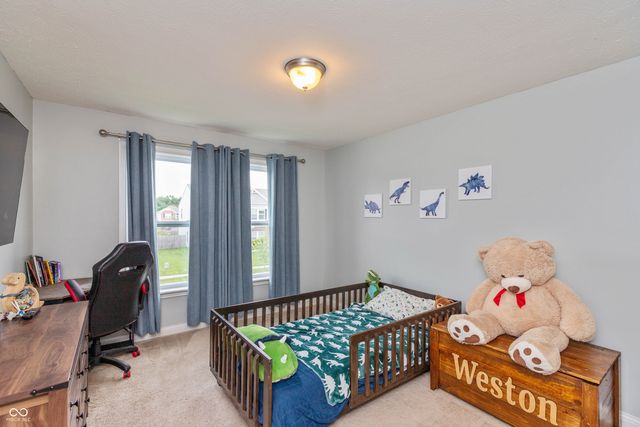 4674 Maplelawn Drive, Columbus, IN 47203