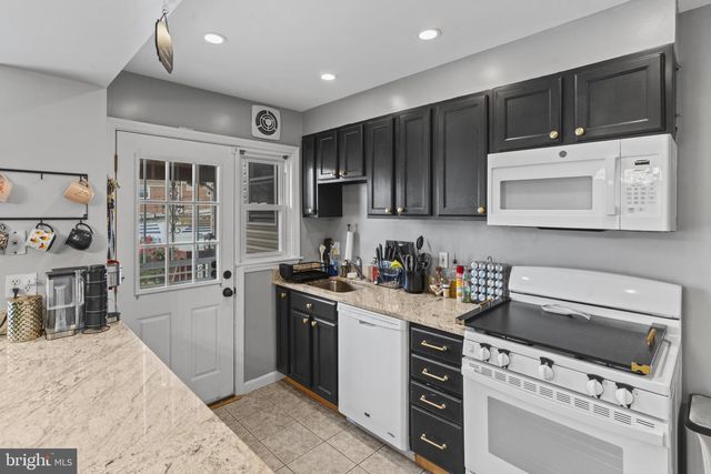 4428 NORFEN RD, Halethorpe, MD 21227