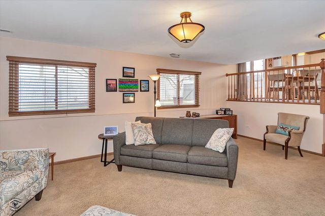 2909 Bisbee Drive, Joliet, IL 60432