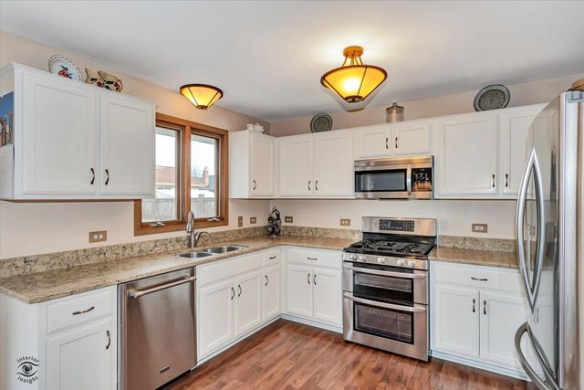 2909 Bisbee Drive, Joliet, IL 60432