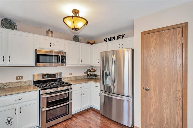 2909 Bisbee Drive, Joliet, IL 60432