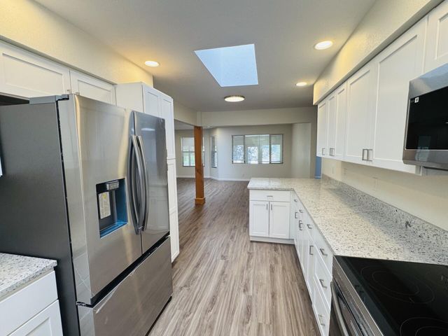 4707 Huntington Drive NE, Albuquerque, NM 87111