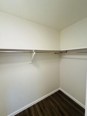 4707 Huntington Drive NE, Albuquerque, NM 87111