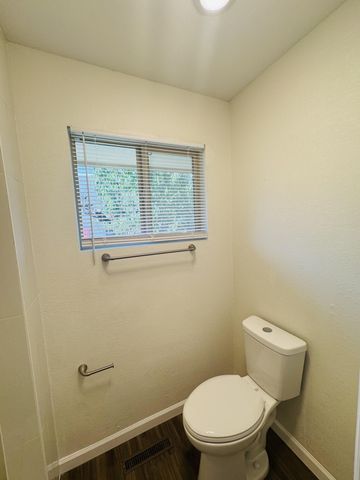4707 Huntington Drive NE, Albuquerque, NM 87111