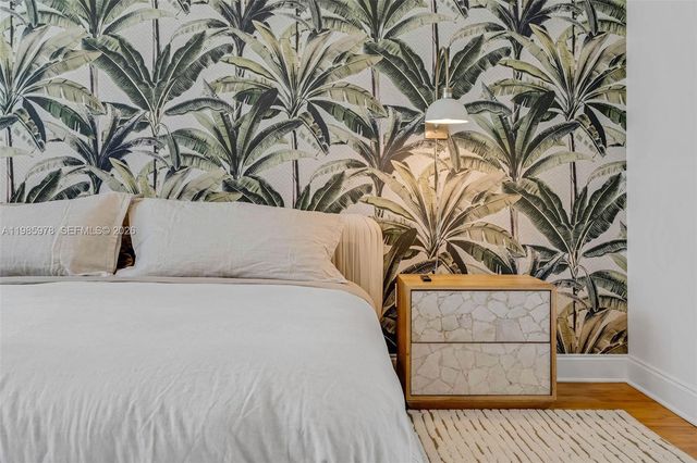 725 Crandon Blvd 203, Key Biscayne, FL 33149