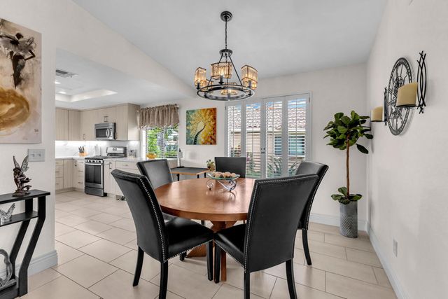 260 Calle Del Verano, Palm Desert, CA 92260