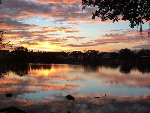 521 CENTURY OAK COURT, Lakeland, FL 33813