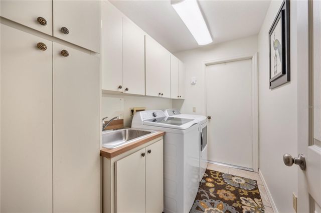 521 CENTURY OAK COURT, Lakeland, FL 33813