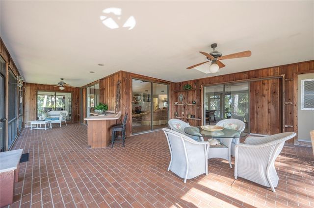 521 CENTURY OAK COURT, Lakeland, FL 33813