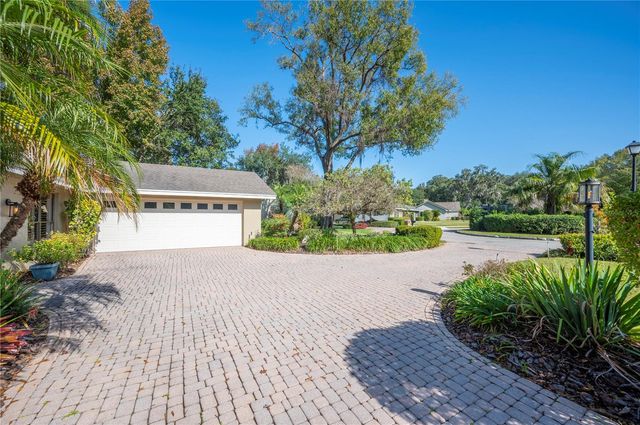 521 CENTURY OAK COURT, Lakeland, FL 33813