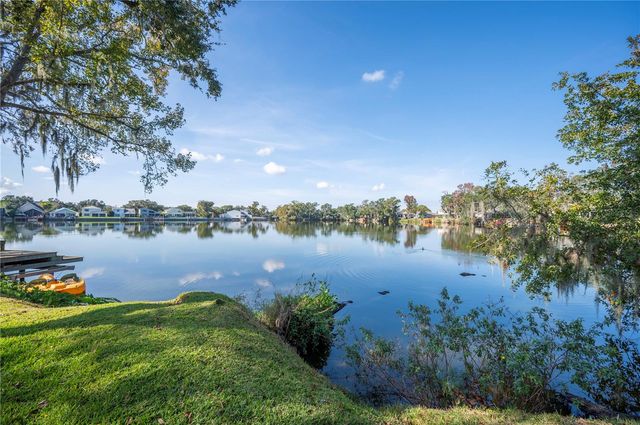 521 CENTURY OAK COURT, Lakeland, FL 33813