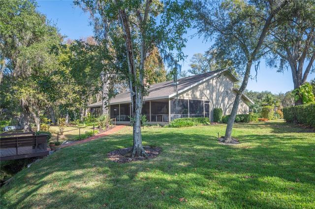 521 CENTURY OAK COURT, Lakeland, FL 33813