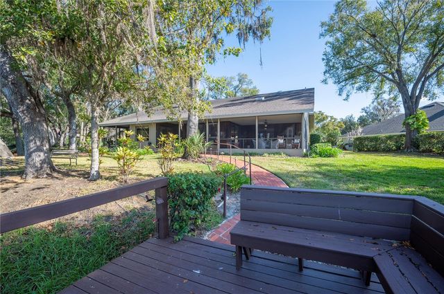 521 CENTURY OAK COURT, Lakeland, FL 33813