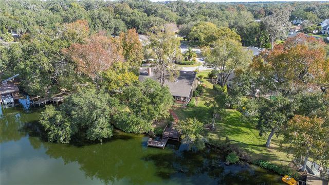 521 CENTURY OAK COURT, Lakeland, FL 33813