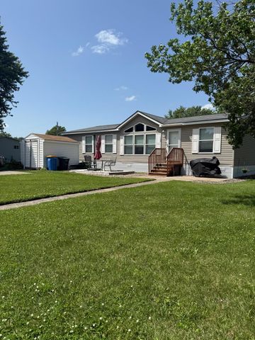 108 Wilson Drive, Owatonna, MN 55060