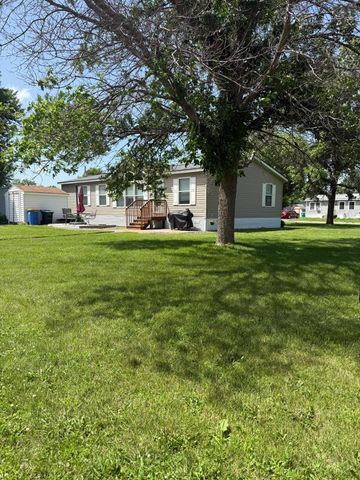 108 Wilson Drive, Owatonna, MN 55060