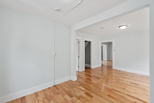 25 Cane St, Fitchburg, MA 01420