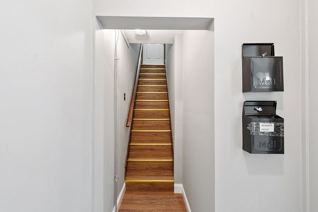 25 Cane St, Fitchburg, MA 01420