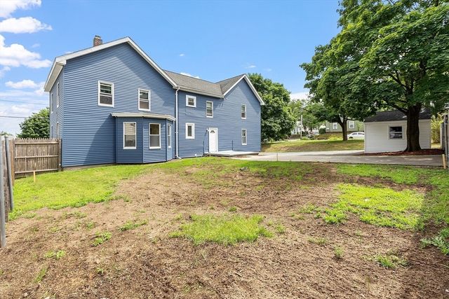 25 Cane St, Fitchburg, MA 01420