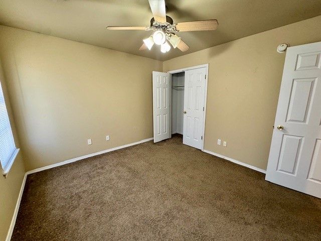 1602 N Willowbrook Drive, Fayetteville, AR 72703