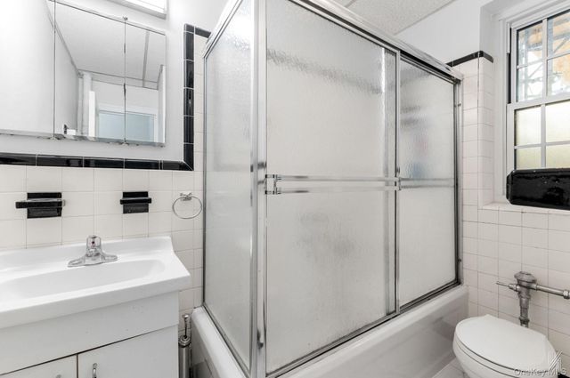 35-24 78th Street B56, Jackson Heights, NY 11372